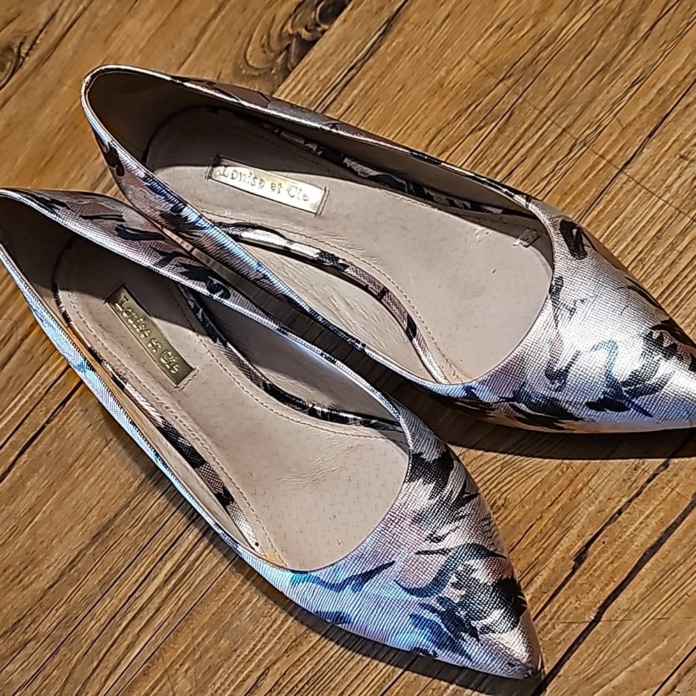 louise et cie jordyna pink floral point toe pump 2.5” heel womens